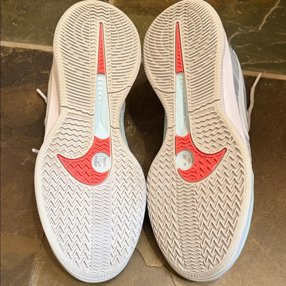 Nike Sabrina 2 Conductor Women's iconic guard basketball shoes - Picture 3 of 9